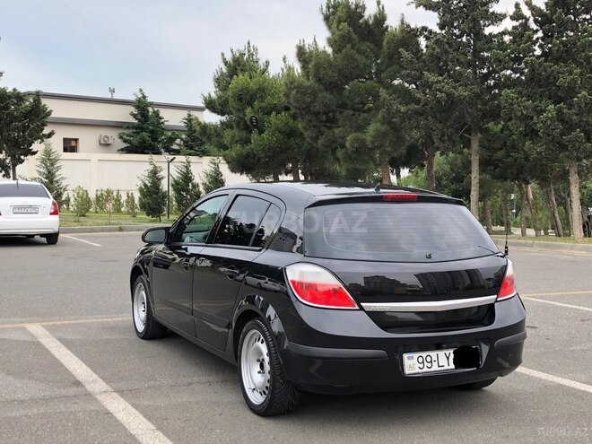 Opel Astra 2004, 430,000 km - 1.4 l - Bakı