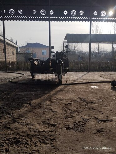 Dnepr 11 1972, 296,000 km - 0.7 l - Saatlı