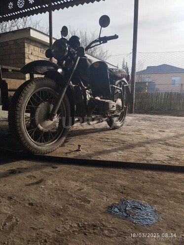 Dnepr 11 1972, 296,000 km - 0.7 l - Saatlı