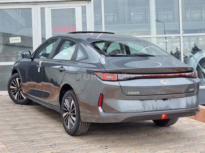 Changan Qiyuan A05 2025, 0 km - 1.5 l - Bakı