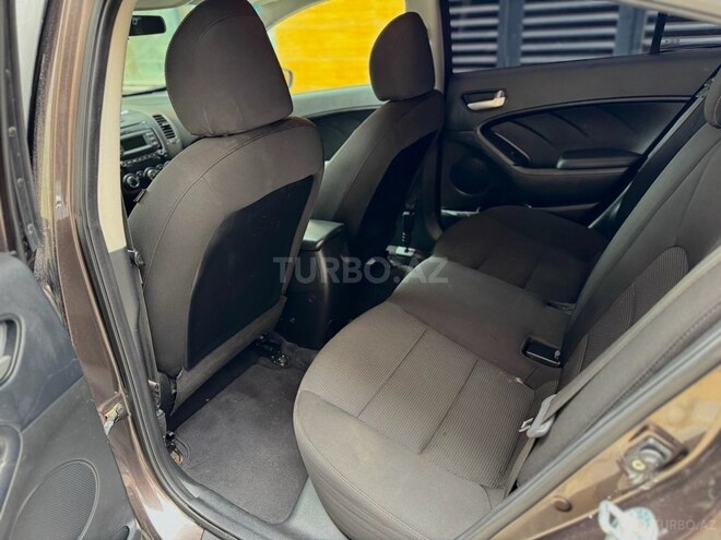 Kia Forte-15