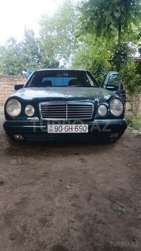 Mercedes E 240 1997, 482,093 km - 2.4 l - Cəlilabad