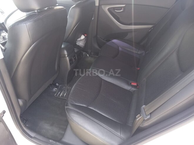 Hyundai Avante 2014, 200,356 km - 1.6 л - Bakı