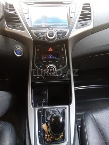 Hyundai Avante 2014, 200,356 km - 1.6 л - Bakı