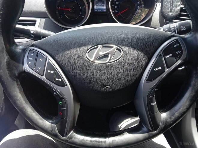 Hyundai Avante 2014, 200,356 km - 1.6 л - Bakı