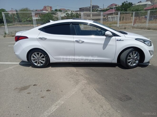 Hyundai Avante 2014, 200,356 km - 1.6 л - Bakı