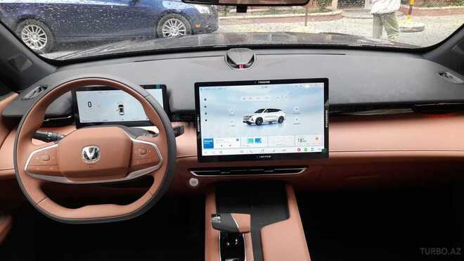 Changan  2025, 38 km - 1.5 l - Bakı