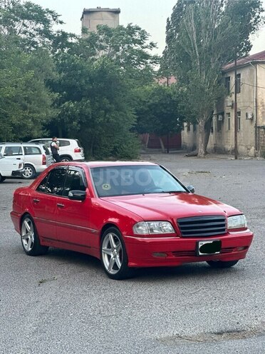 Mercedes C 240 1999, 263,488 km - 2.4 l - Bakı