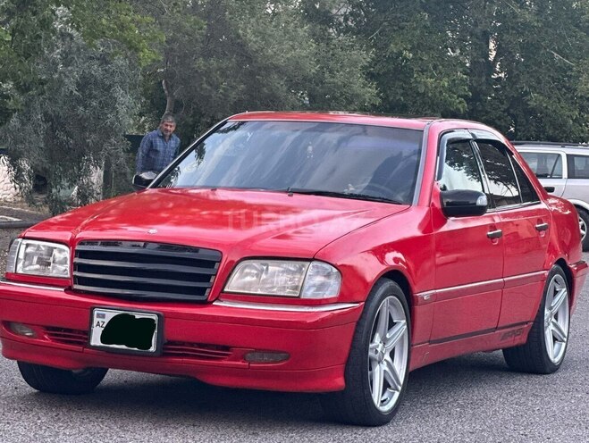 Mercedes C 240 1999, 263,488 km - 2.4 l - Bakı