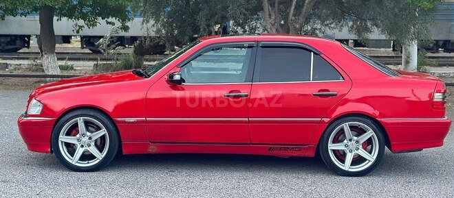 Mercedes C 240 1999, 263,488 km - 2.4 l - Bakı