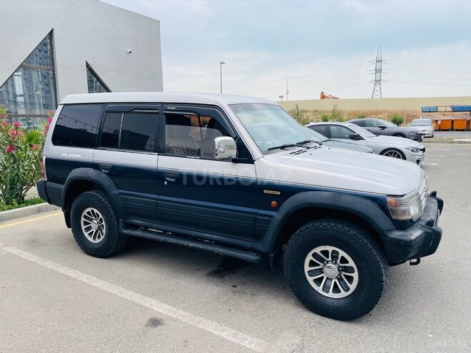 Mitsubishi Pajero 1994, 250,000 km - 3.5 л - Bakı