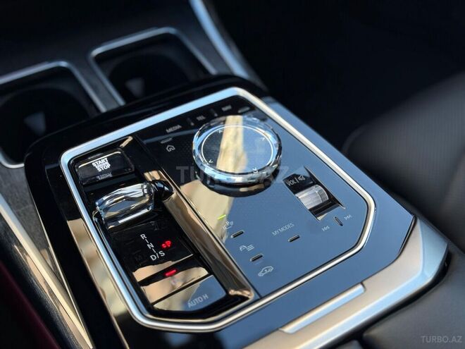 BMW 740 2023, 10,000 km - 3.0 l - Bakı