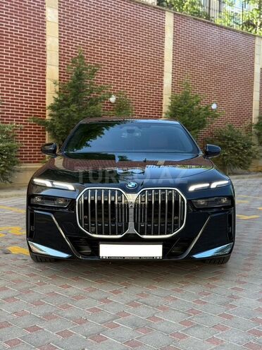 BMW 740 2023, 10,000 km - 3.0 l - Bakı