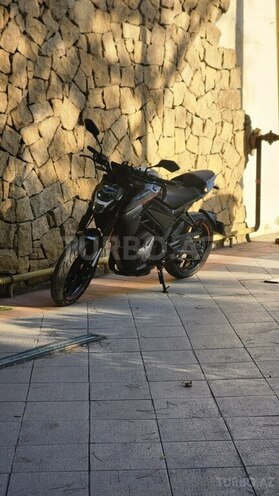 CFMOTO 300 NK 2022, 1,800 km - 0.3 л - Bakı