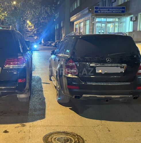 Mercedes GL 550 2008, 280,000 km - 5.5 l - Bakı