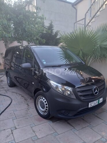 Mercedes Vito 114 2015, 225,000 km - 2.2 л - Bakı