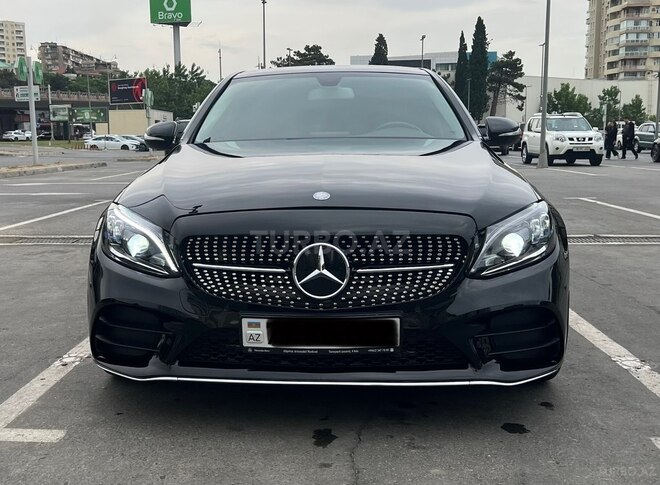 Mercedes C 300 4MATIC 2015, 147,900 km - 2.0 l - Bakı