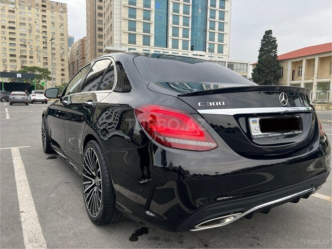 Mercedes C 300 4MATIC 2015, 147,900 km - 2.0 l - Bakı