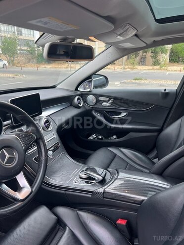 Mercedes C 300 4MATIC 2015, 147,900 km - 2.0 l - Bakı