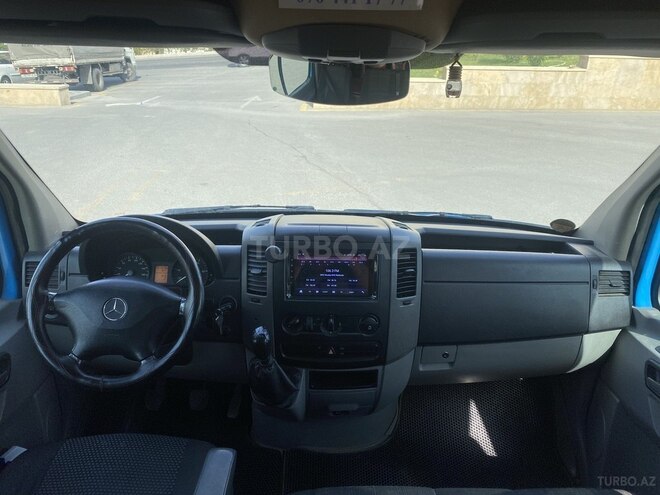 Mercedes Sprinter 313 2009, 383,600 km - 2.2 l - Bakı