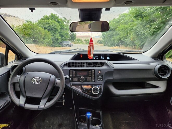 Toyota Aqua 2018, 70,000 km - 1.5 l - Bakı