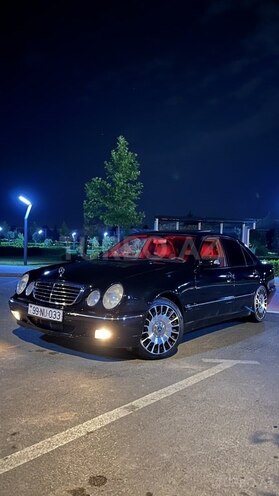 Mercedes E 320 2000, 340,000 km - 3.2 l - Salyan