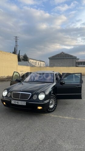 Mercedes E 320 2000, 340,000 km - 3.2 l - Salyan