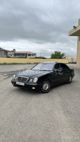 Mercedes E 320 2000, 340,000 km - 3.2 l - Salyan