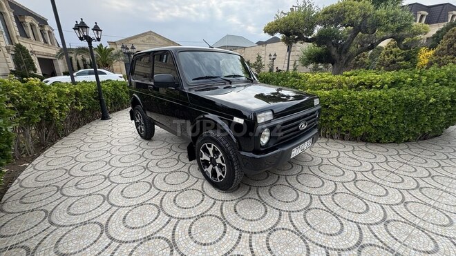 LADA (VAZ) Niva-4