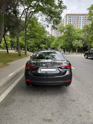 Mazda 6-4