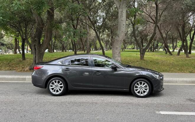 Mazda 6-2