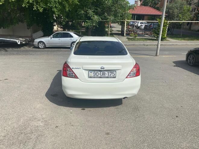 Nissan Sunny 2013, 177,417 km - 1.5 l - Bakı