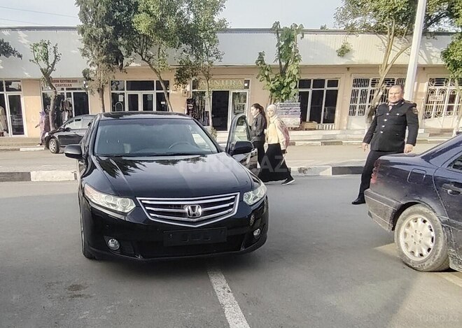 Honda Accord 2009, 176,000 km - 2.4 l - Balakən
