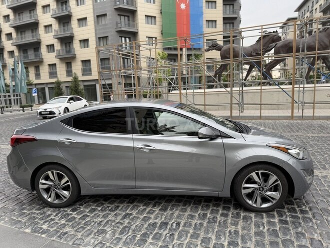 Hyundai Elantra 2015, 119,000 km - 1.8 л - Bakı