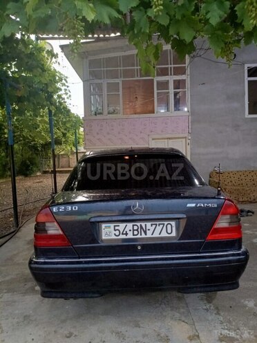 Mercedes C 230 1996, 368,000 km - 2.3 l - Şirvan