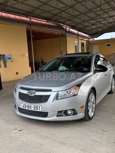 Chevrolet Cruze 2014, 270,000 km - 1.4 l - Saatlı