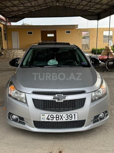 Chevrolet Cruze 2014, 270,000 km - 1.4 l - Saatlı