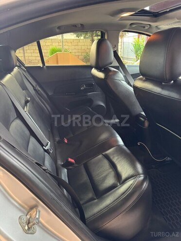 Chevrolet Cruze 2014, 270,000 km - 1.4 l - Saatlı