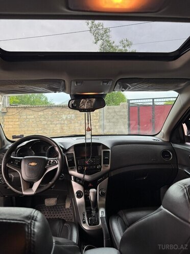 Chevrolet Cruze 2014, 270,000 km - 1.4 l - Saatlı