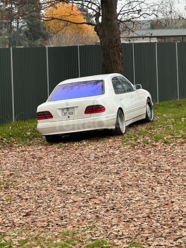 Mercedes E 320 2000, 320,000 km - 3.2 l - Lənkəran