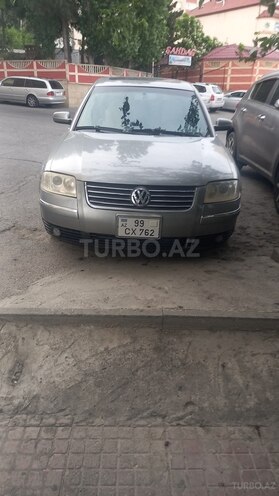 Volkswagen Passat 2003, 340,000 km - 1.8 l - Bakı