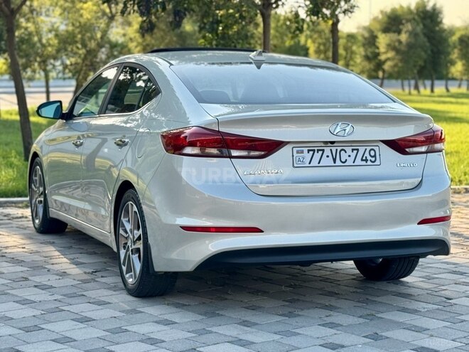 Hyundai Elantra 2016, 82,000 km - 2.0 l - Bakı