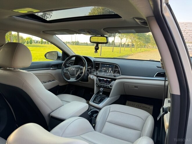 Hyundai Elantra 2016, 82,000 km - 2.0 l - Bakı
