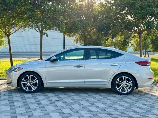 Hyundai Elantra 2016, 82,000 km - 2.0 l - Bakı