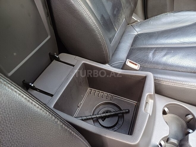 Hyundai Santa Fe 2010, 225,000 km - 2.0 l - Göygöl