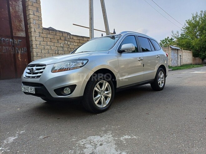 Hyundai Santa Fe 2010, 225,000 km - 2.0 l - Göygöl
