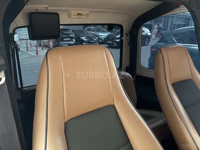Jeep Wrangler-5