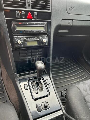 Mercedes C 180 2000, 329,890 km - 1.8 l - Yevlax