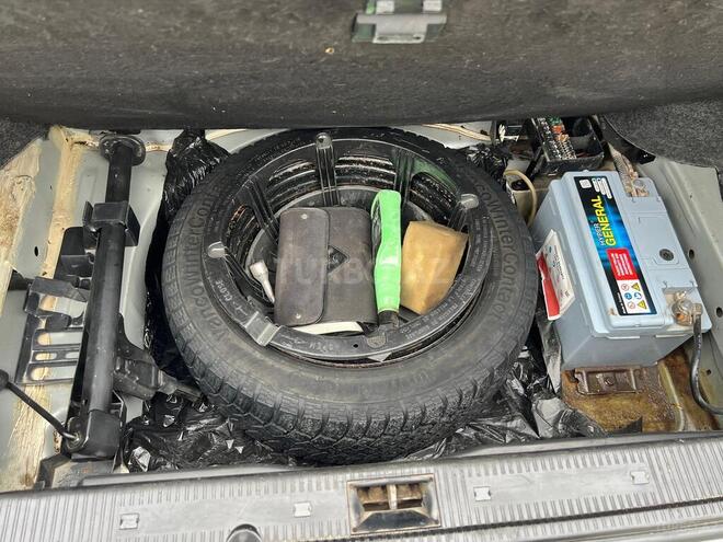 Mercedes C 180 2000, 329,890 km - 1.8 l - Yevlax