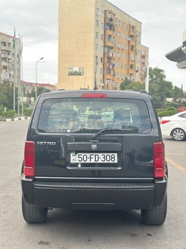 Dodge Nitro 2008, 302,000 km - 2.8 l - Sumqayıt